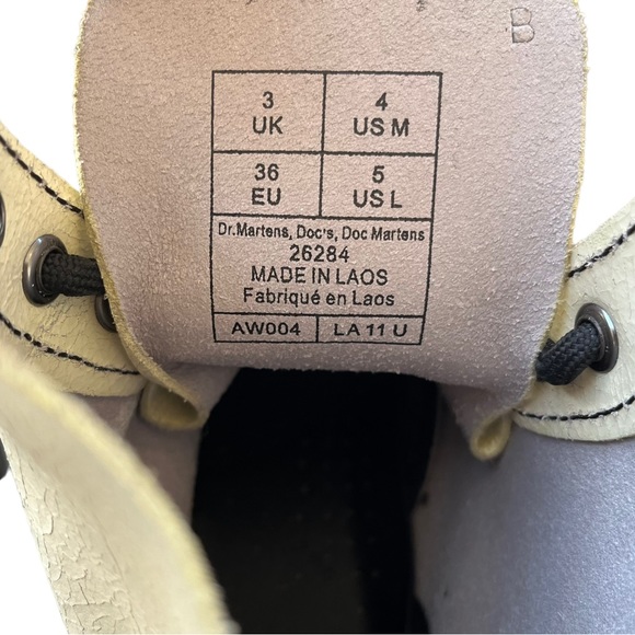 DR. MARTENS Pascal 8 Eyelet Cream Crackle Leather Combat Boots Docs Size US W 5 - Picture 10 of 13